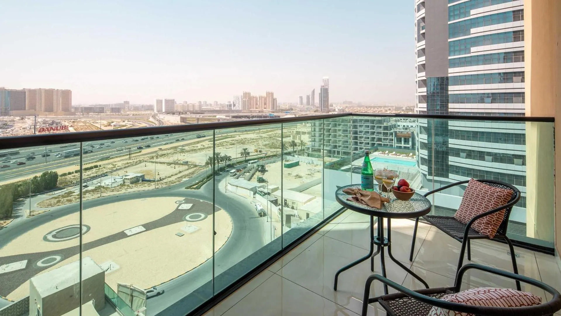Frank Porter - Square Tower Dubai 0*,  United Arab Emirates