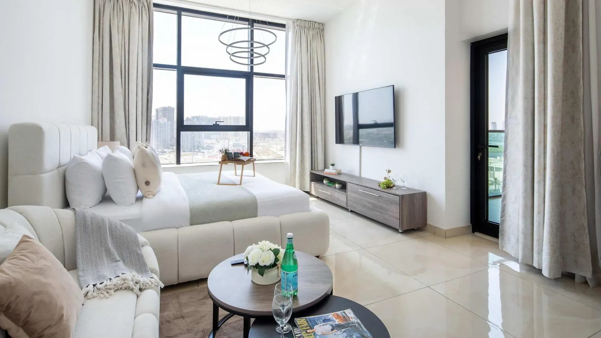 Apartment Frank Porter - Square Tower Dubai