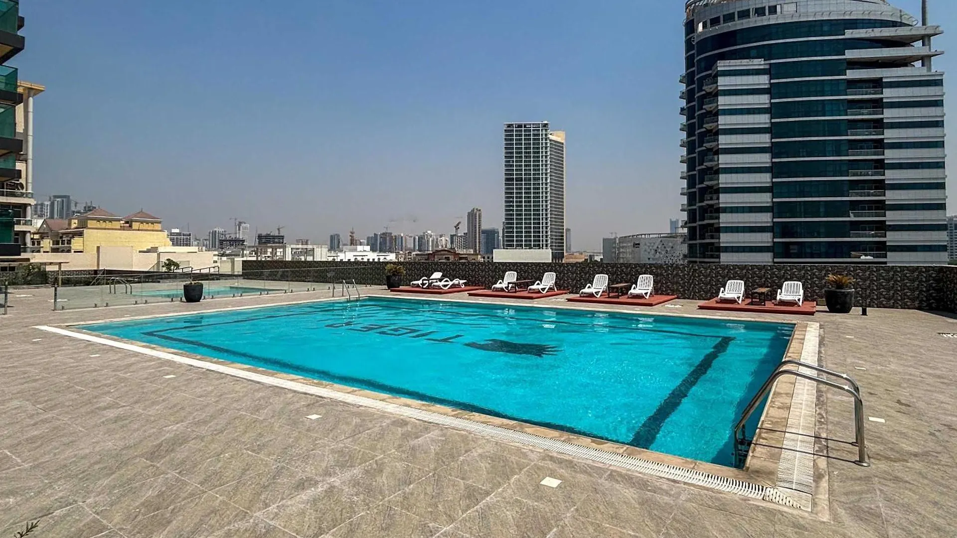 Apartment Frank Porter - Square Tower Dubai United Arab Emirates